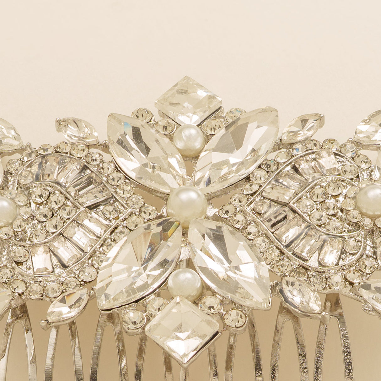 Gatsby Vintage Inspired Wedding Hair Comb in Silver photo 2