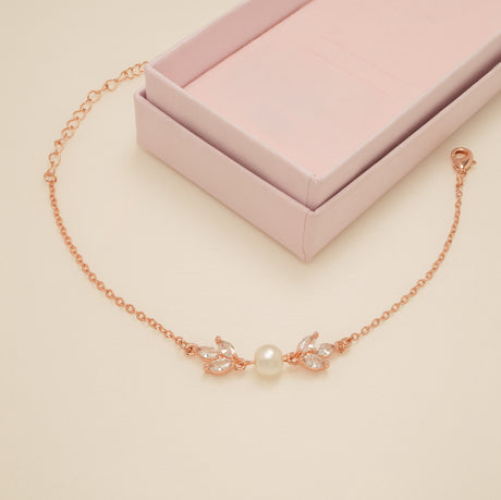 Amelia Crystal and Pearl Bracelet / Rose Gold