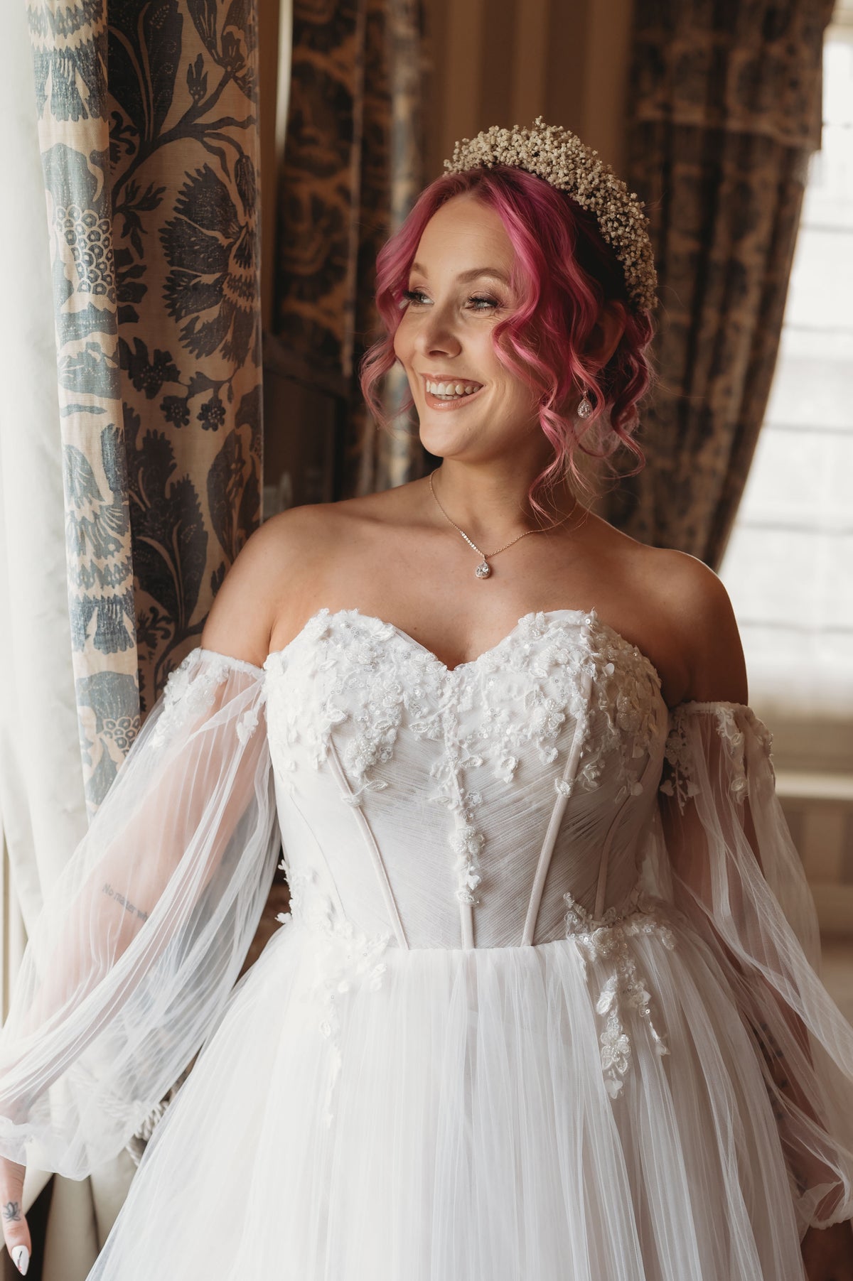 Jessica Crystal Wedding Jewellery Set in Rose Gold photo 5