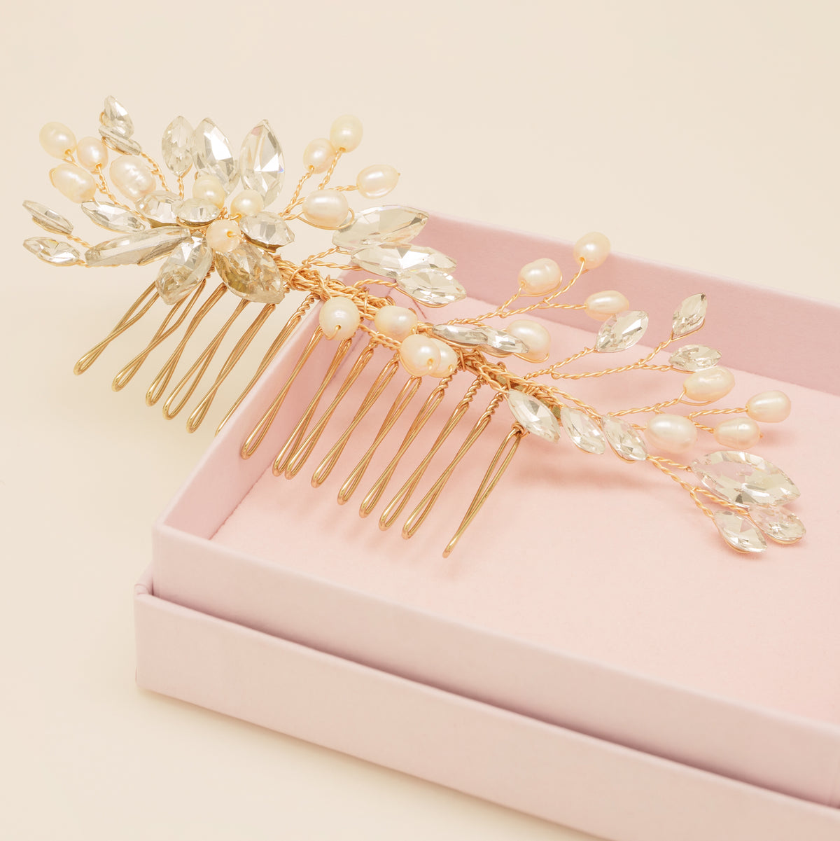 Sara Pearl and Crystal Wedding Hair Comb / Gold