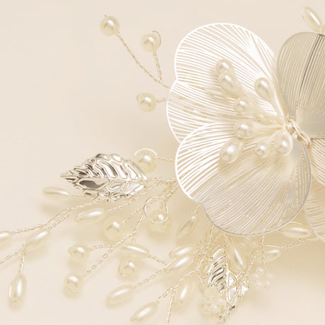 Camilla Flower Pearl Wedding Hair Vine / Silver
