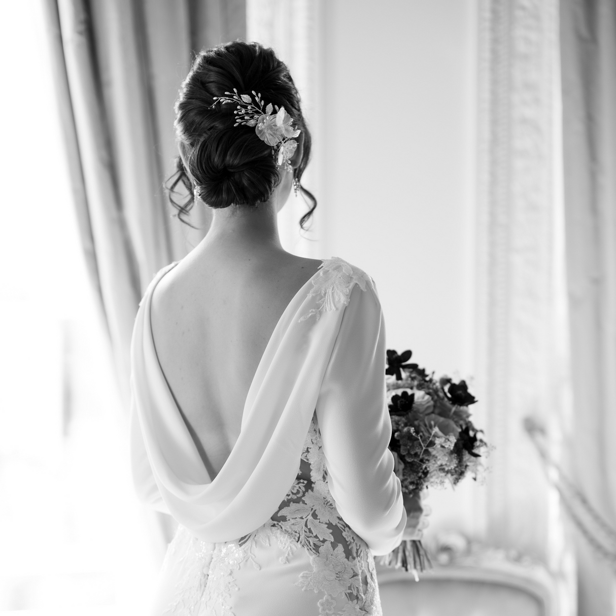 Camilla Flower Pearl Wedding Hair Vine / Rose Gold