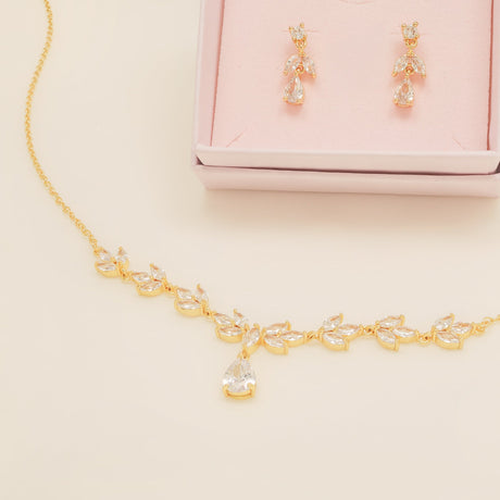 Belle Crystal Wedding Jewellery Set / Gold
