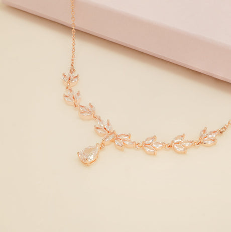 Belle Crystal Necklace / Rose Gold
