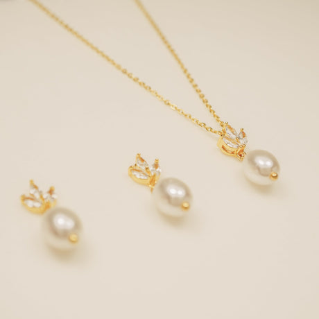 Coco Pearl and Crystal Drop Jewellery Set / Gold