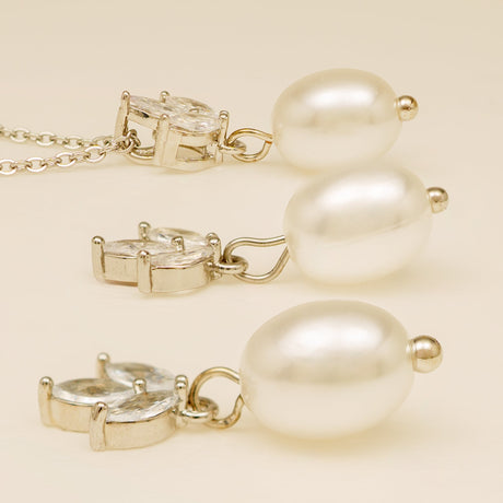 Coco Pearl and Crystal Drop Jewellery Set / Silver