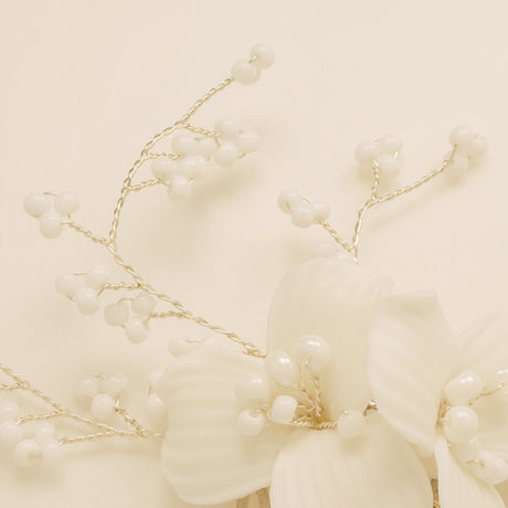 Daisy Floral Ceramic Wedding Hair Comb / Silver