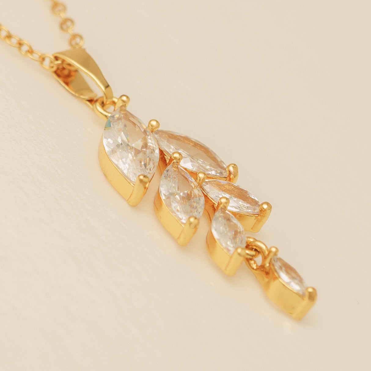 Fearne Crystal Wedding Necklace / Gold