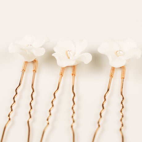 Fleur Ceramic Flower Pearl Wedding Hair Pins / Gold