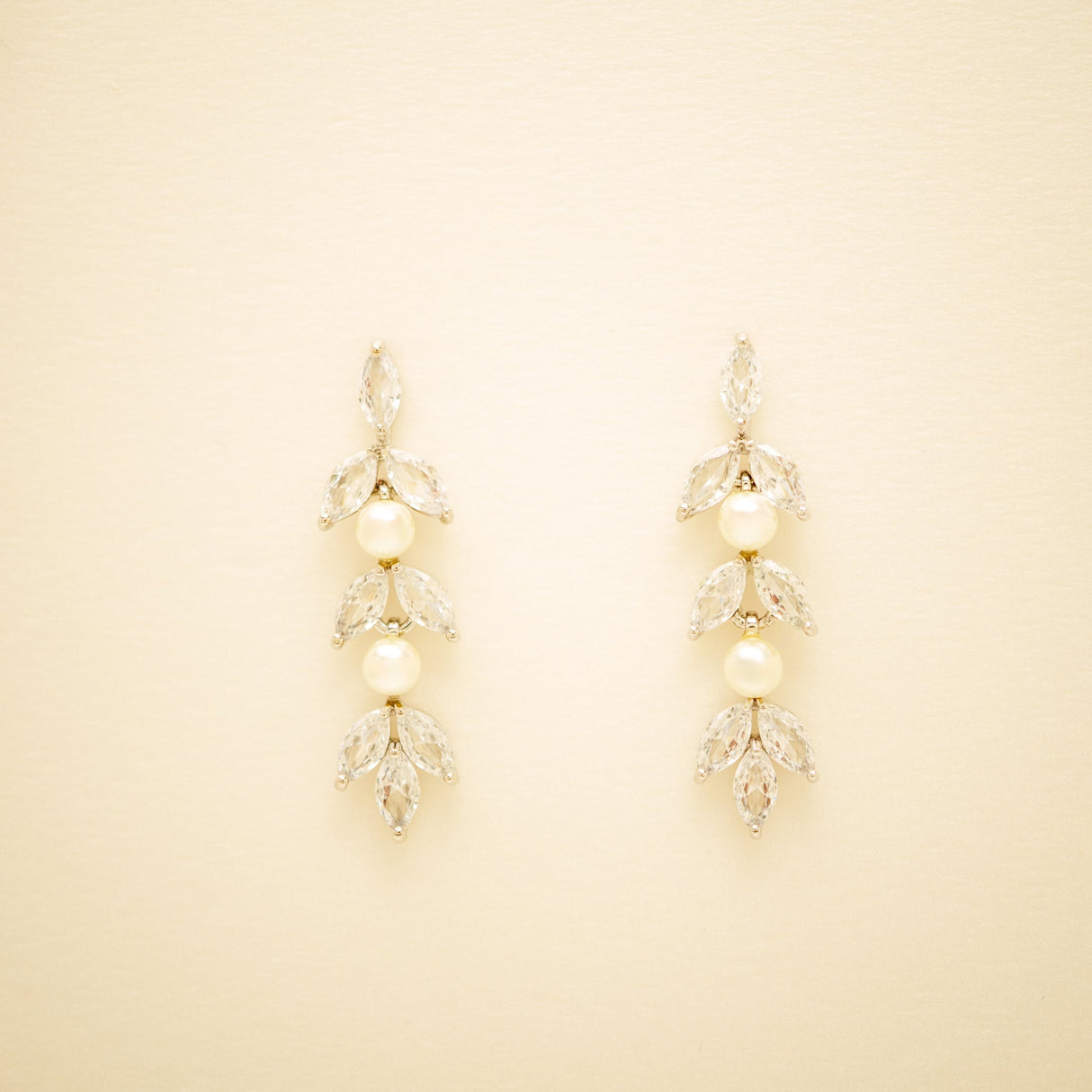 Fliss Pearl and Crystal Bridal Earrings / Silver