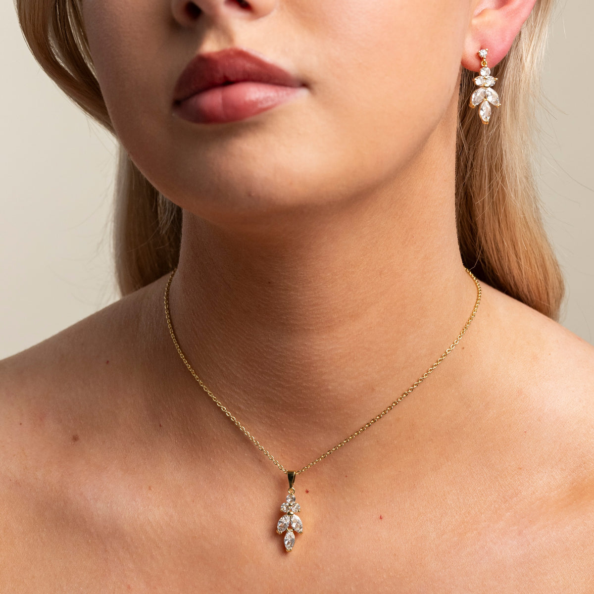 Lily Crystal Bridal Wedding Earrings / Gold