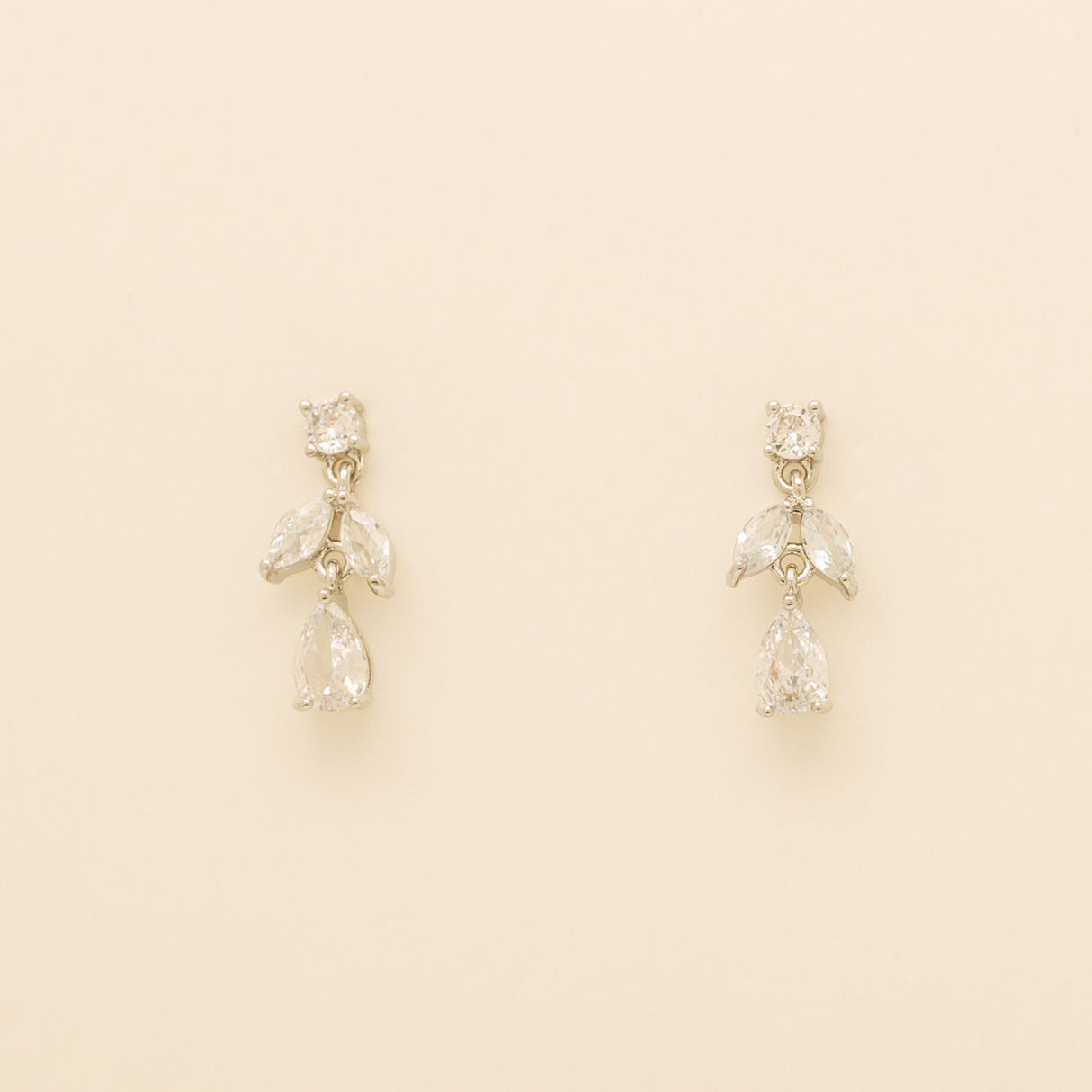 Belle Crystal Wedding Earrings / Silver