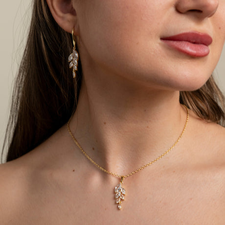 Fearne Crystal Wedding Necklace / Gold