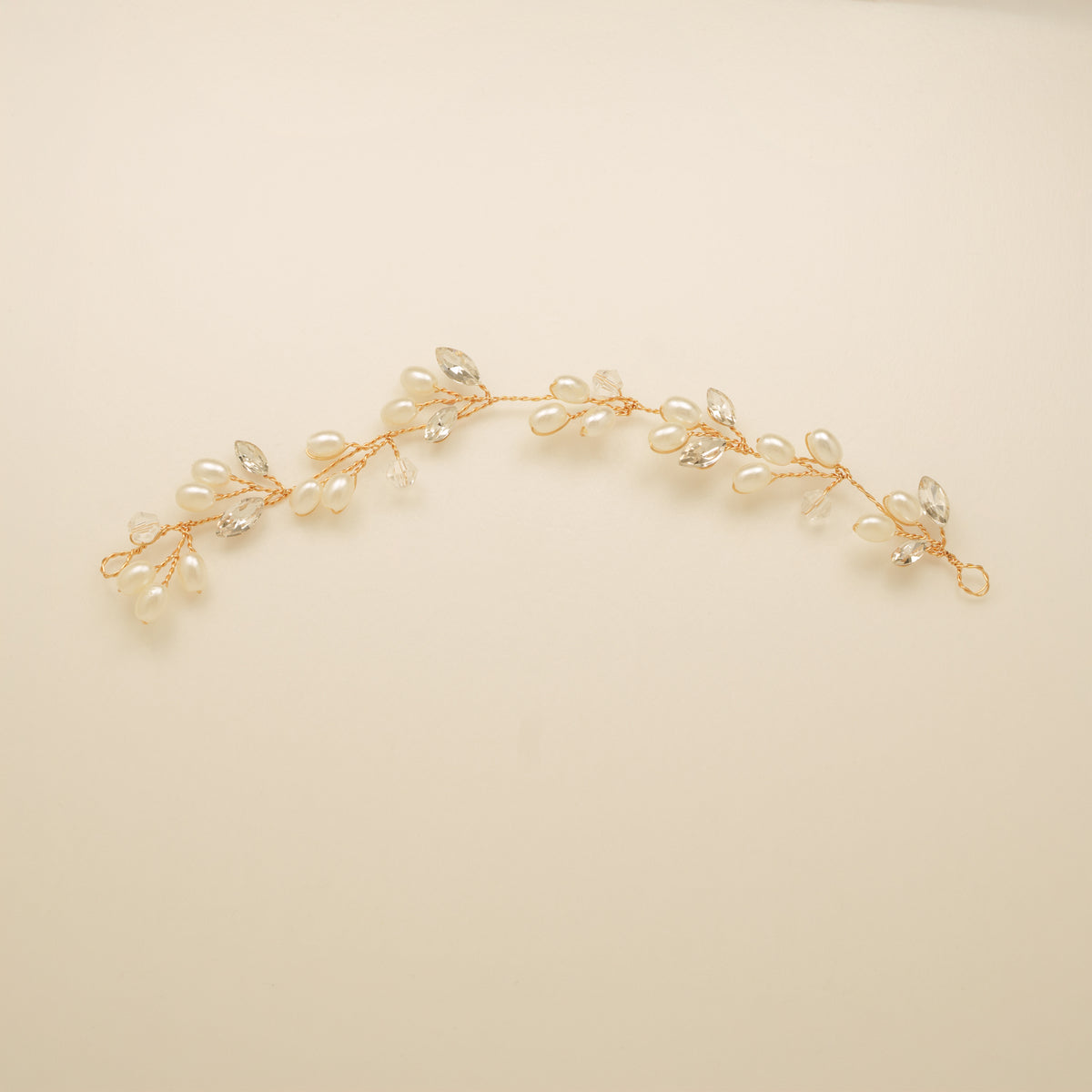 Tasha Short Pearl and Crystal Hair Vine in Gold
