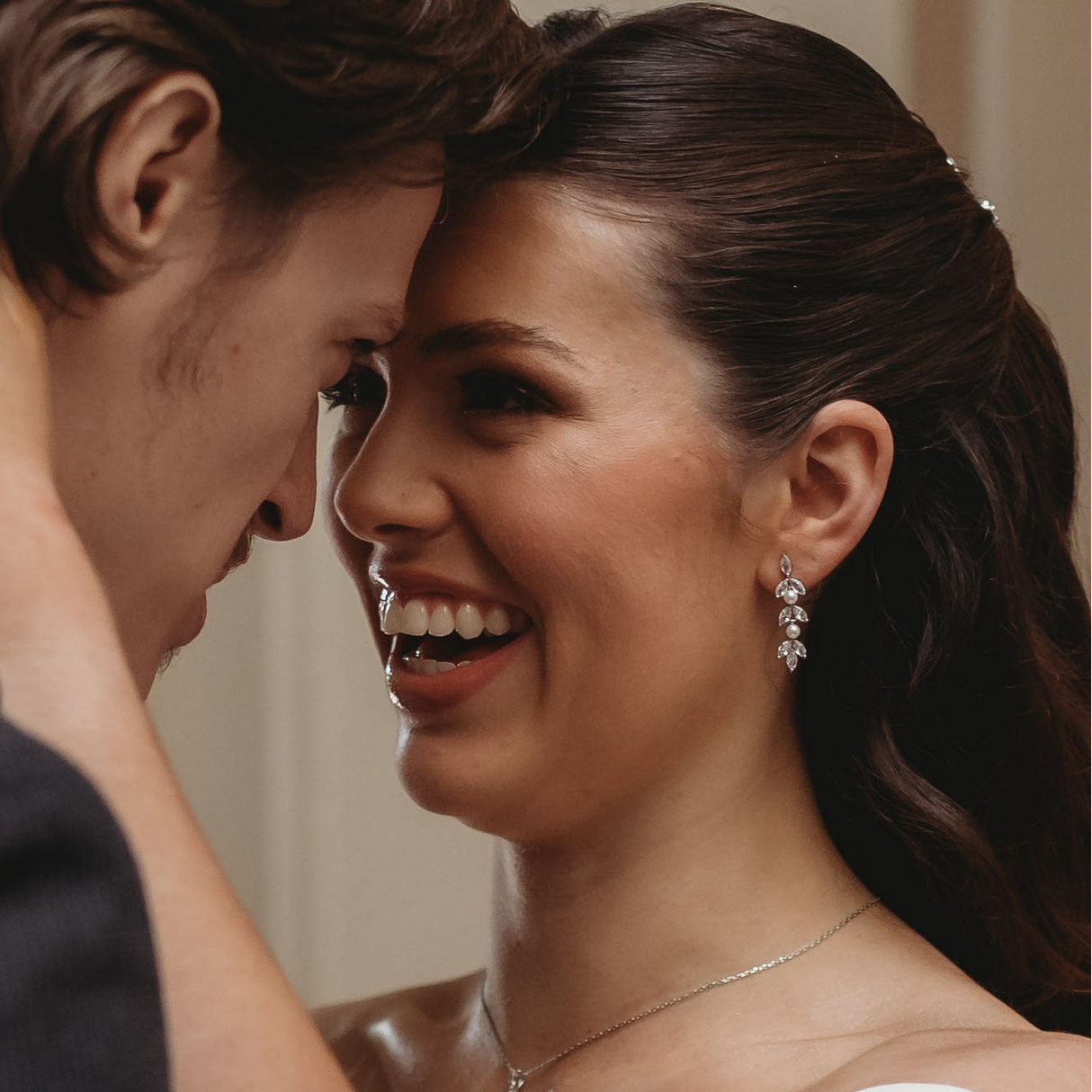 Fliss Pearl and Crystal Bridal Earrings / Silver