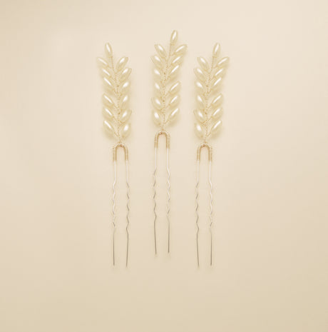 Pampas Style Pearl Sprigs Wedding Hair Pins / Silver