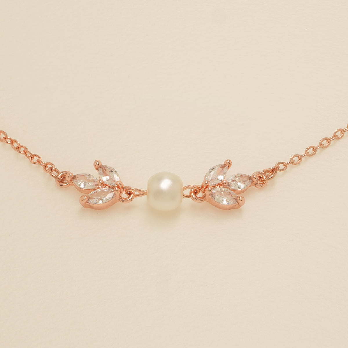 Amelia Crystal and Pearl Bracelet / Rose Gold
