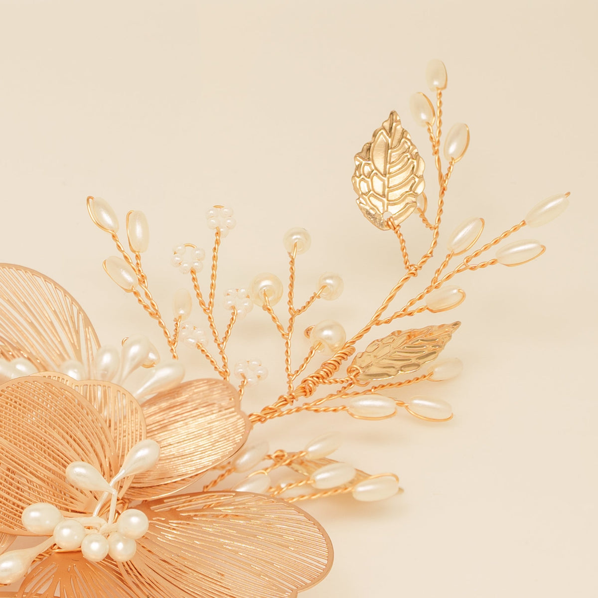 Camilla Flower Pearl Wedding Hair Vine / Gold