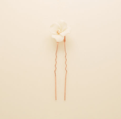 Fleur Ceramic Flower Pearl Wedding Hair Pins / Rose Gold