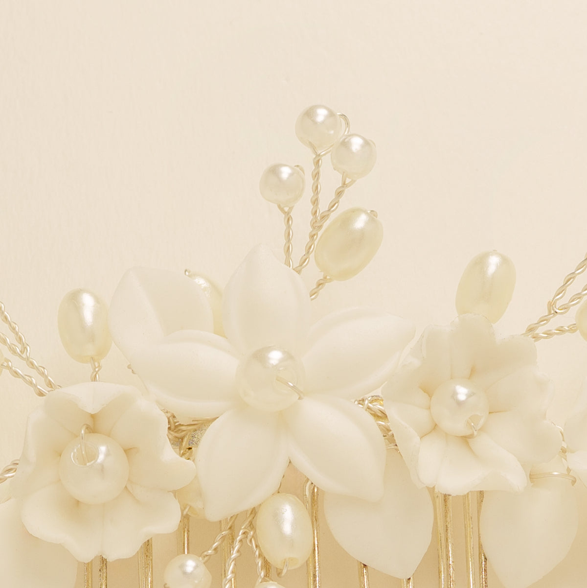 Ella Floral Ceramic Ivory Pearl Wedding Hair Comb / Silver