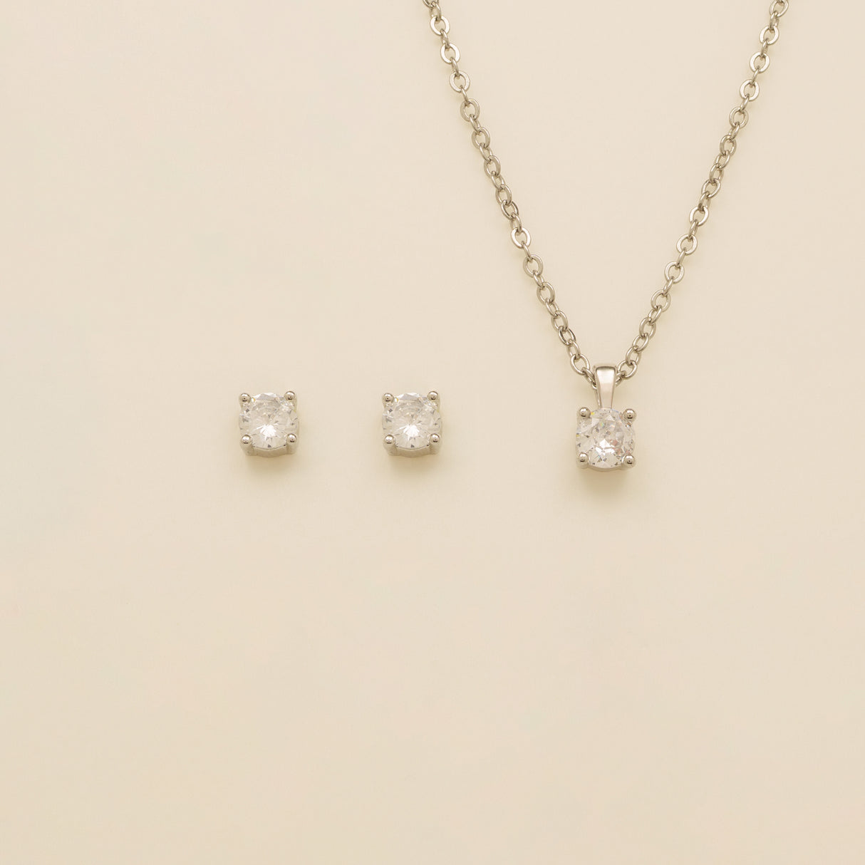 Annie Simple and Elegant Crystal Jewellery Set / Silver