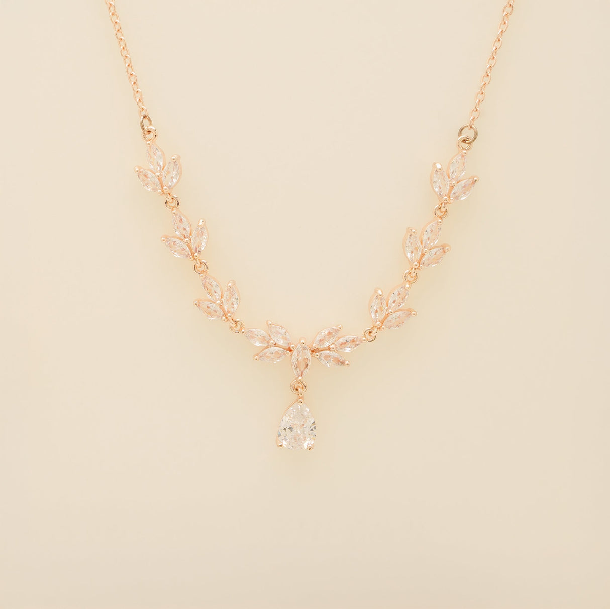 Belle Crystal Necklace / Rose Gold