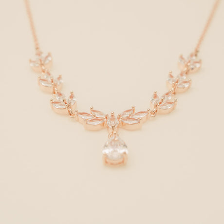 Belle Crystal Necklace / Rose Gold