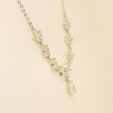 Belle Crystal Necklace / Silver