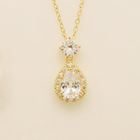 Club Classic Crystal Wedding Necklace in Gold