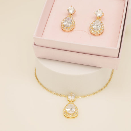 Club Classic Crystal Wedding Jewellery Set in Gold photo 4