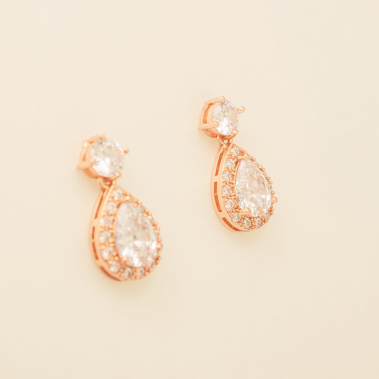 Club Classic Crystal Wedding Jewellery Set in Rose Gold photo 2