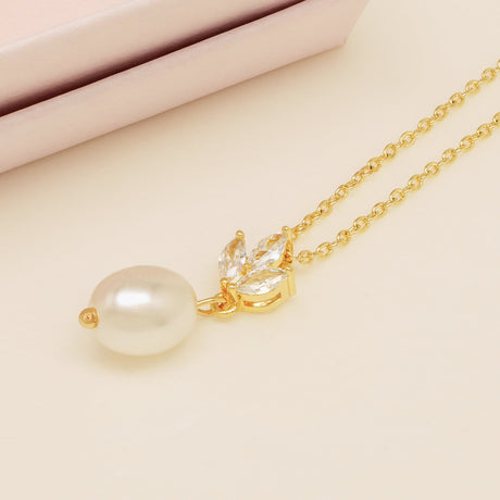 Coco Pearl and Crystal Drop Jewellery Set / Gold