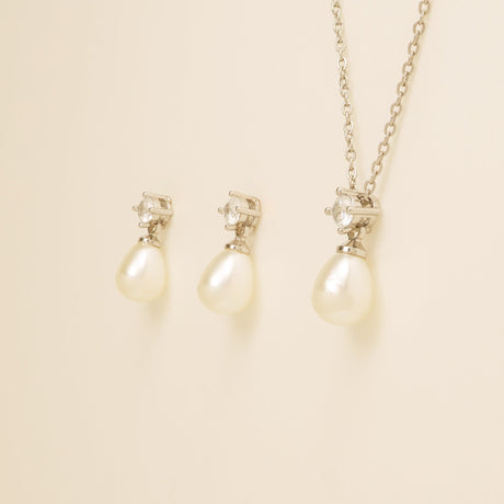 Eclipse Pearl and Crystal Bridal Wedding Jewellery Set in Silver photo 7