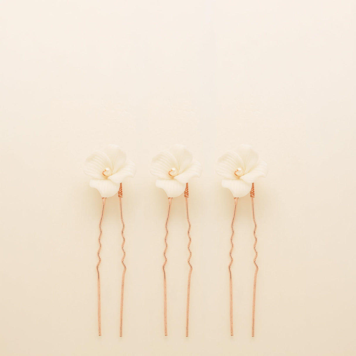 Fleur Ceramic Flower Pearl Wedding Hair Pins / Rose Gold