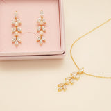 Fliss Pearl and Crystal Wedding Jewellery Set / Gold