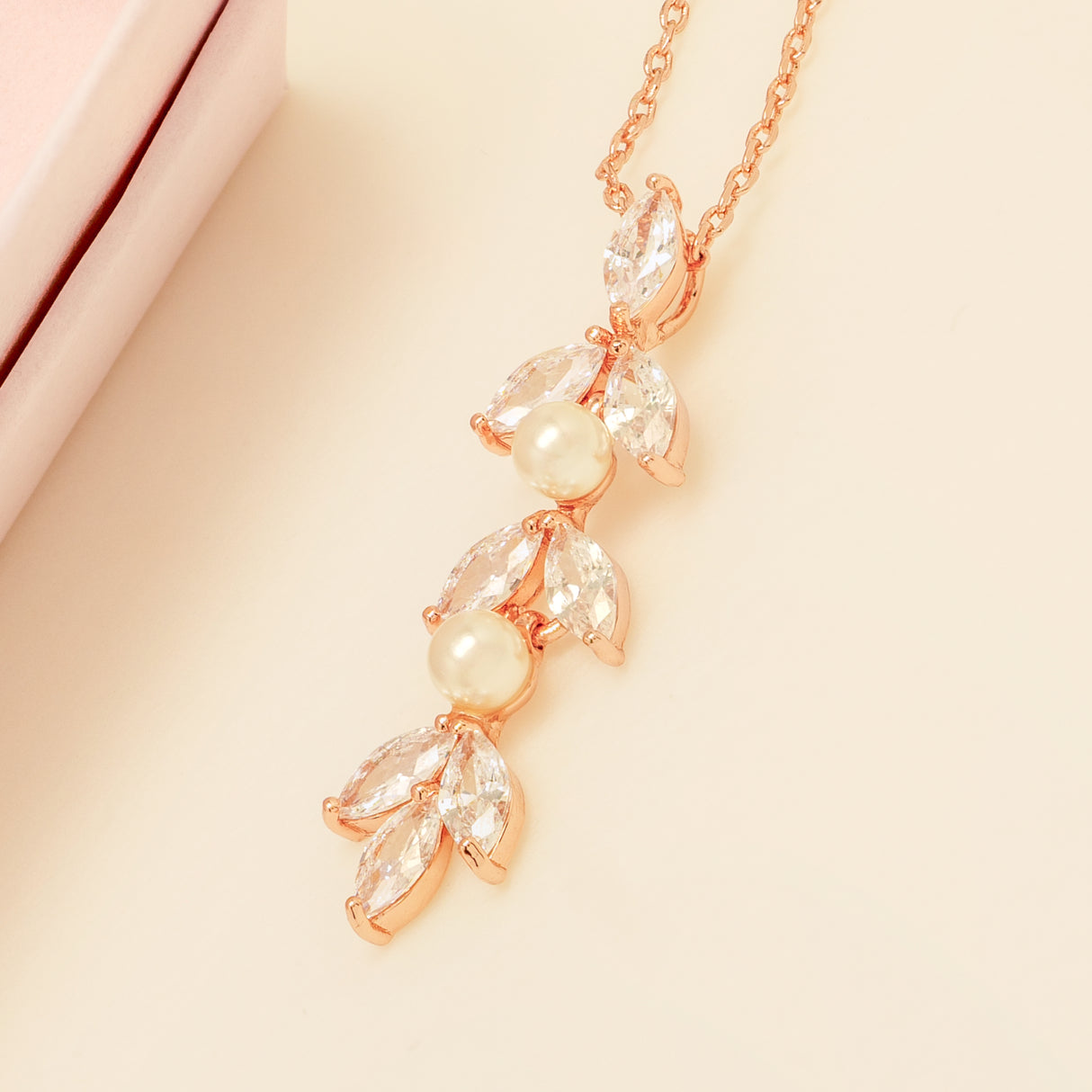 Fliss Pearl and Crystal Necklace / Rose Gold