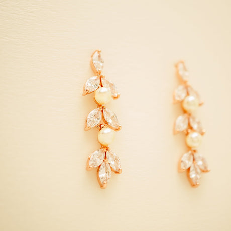 Fliss Pearl and Crystal Wedding Jewellery Set / Rose Gold