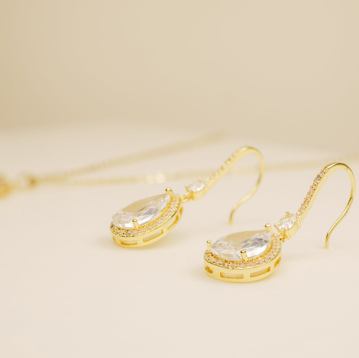 Jessica Crystal Wedding Jewellery Set in Gold photo 7