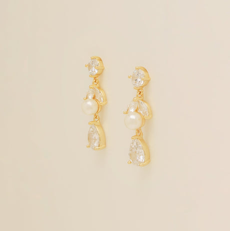 Lucia Pearl and Crystal Earrings / Gold