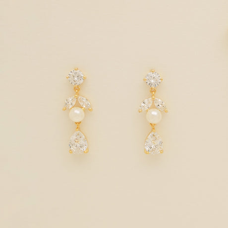 Lucia Pearl and Crystal Earrings / Gold