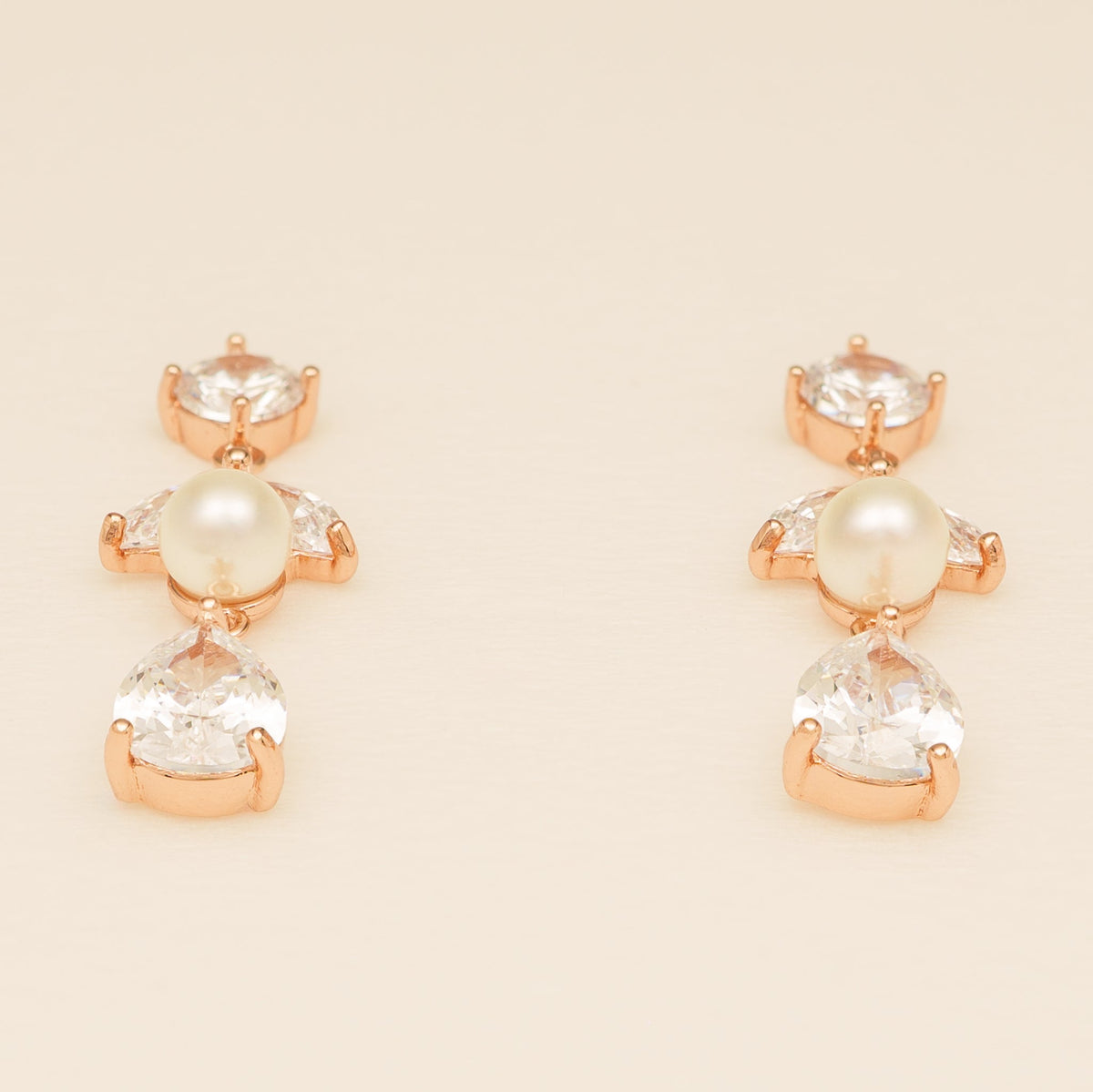 Lucia Pearl and Crystal Earrings / Rose Gold
