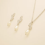 Olivia Pearl and Crystal Wedding Jewellery Set in Silver photo 2