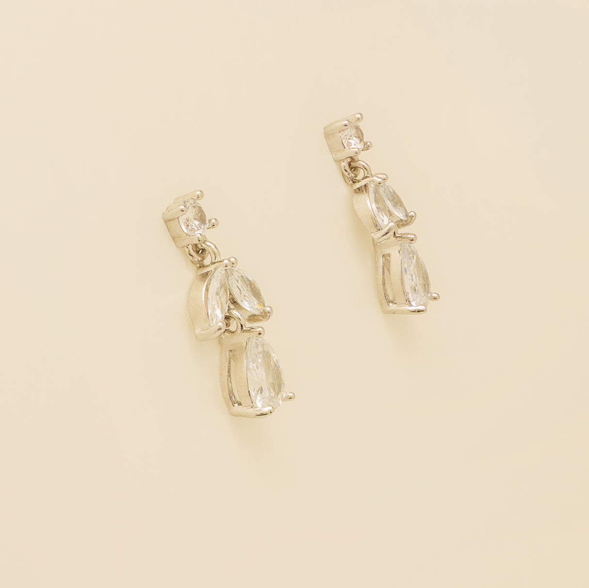 Belle Crystal Wedding Earrings / Silver