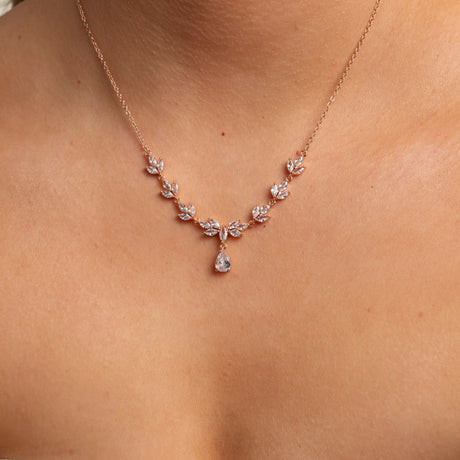 Belle Crystal Necklace / Rose Gold