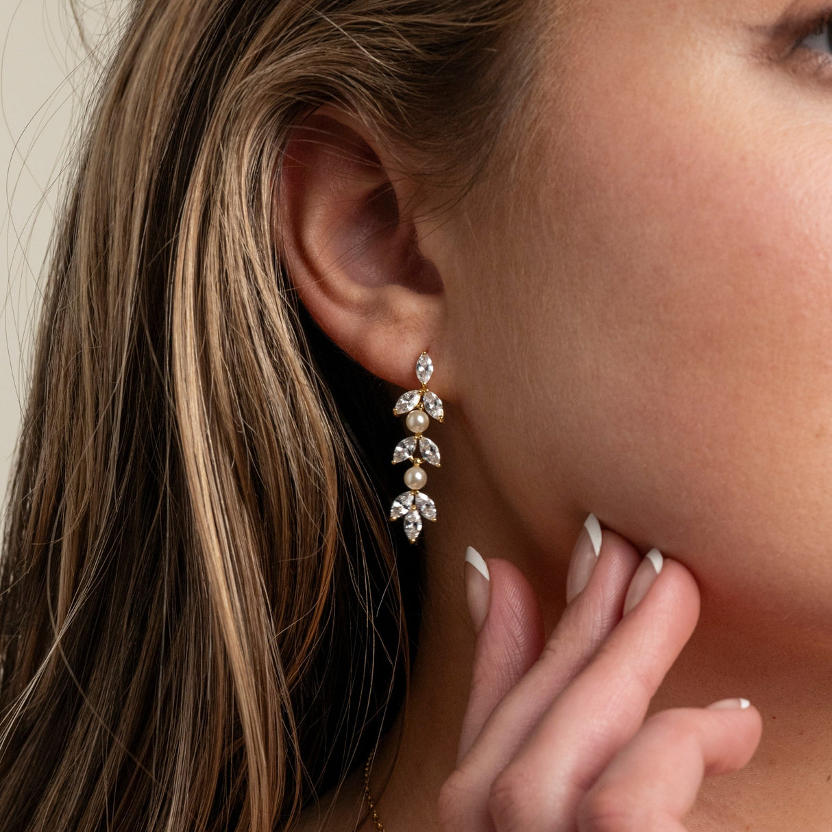 Wedding Fairy Fliss Gold Earring 3