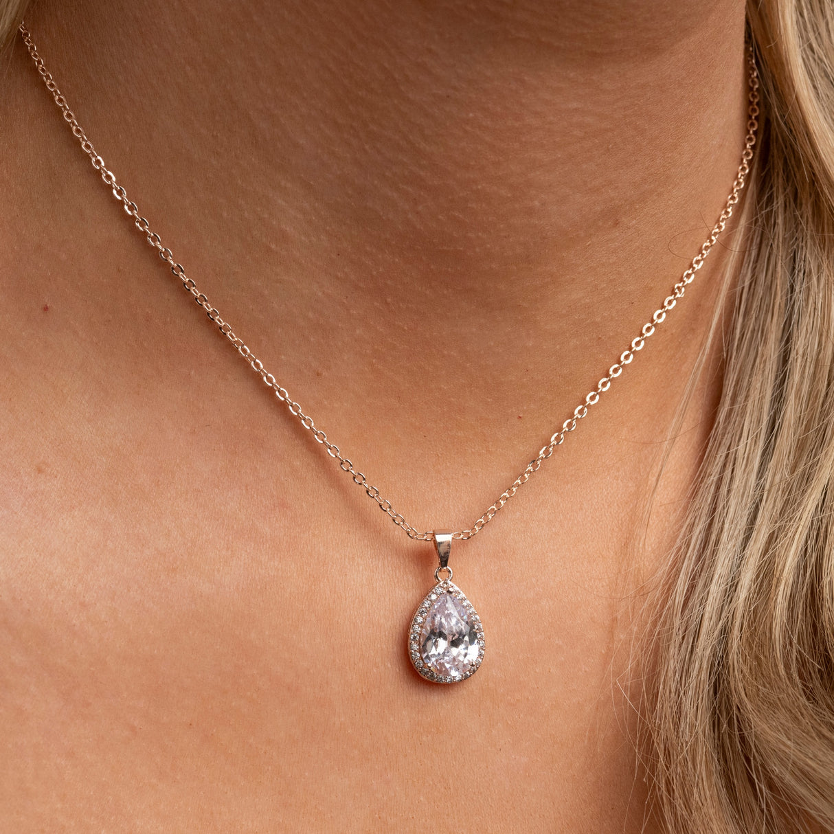 Jessica Crystal Bridal Necklace in Rose Gold photo 5