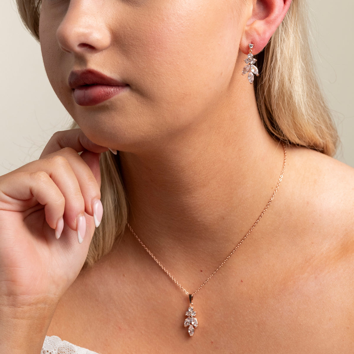 Lily Crystal Bridal Jewellery Set in Rose Gold photo 5