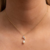 Olivia Pearl and Crystal Necklace / Gold