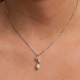 Olivia Pearl and Crystal Necklace / Silver